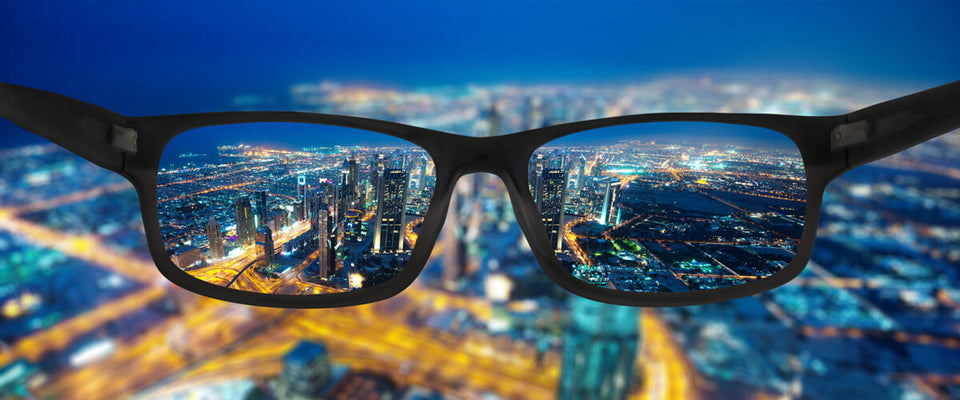The Difference Between Bifocal & Progressive Lenses