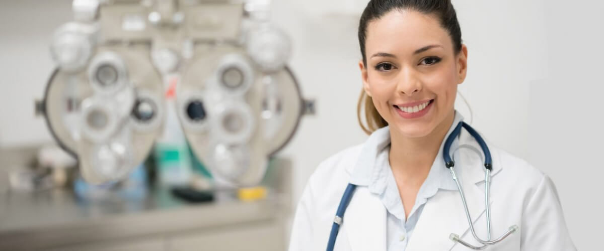 What Does An Ophthalmologist Do?